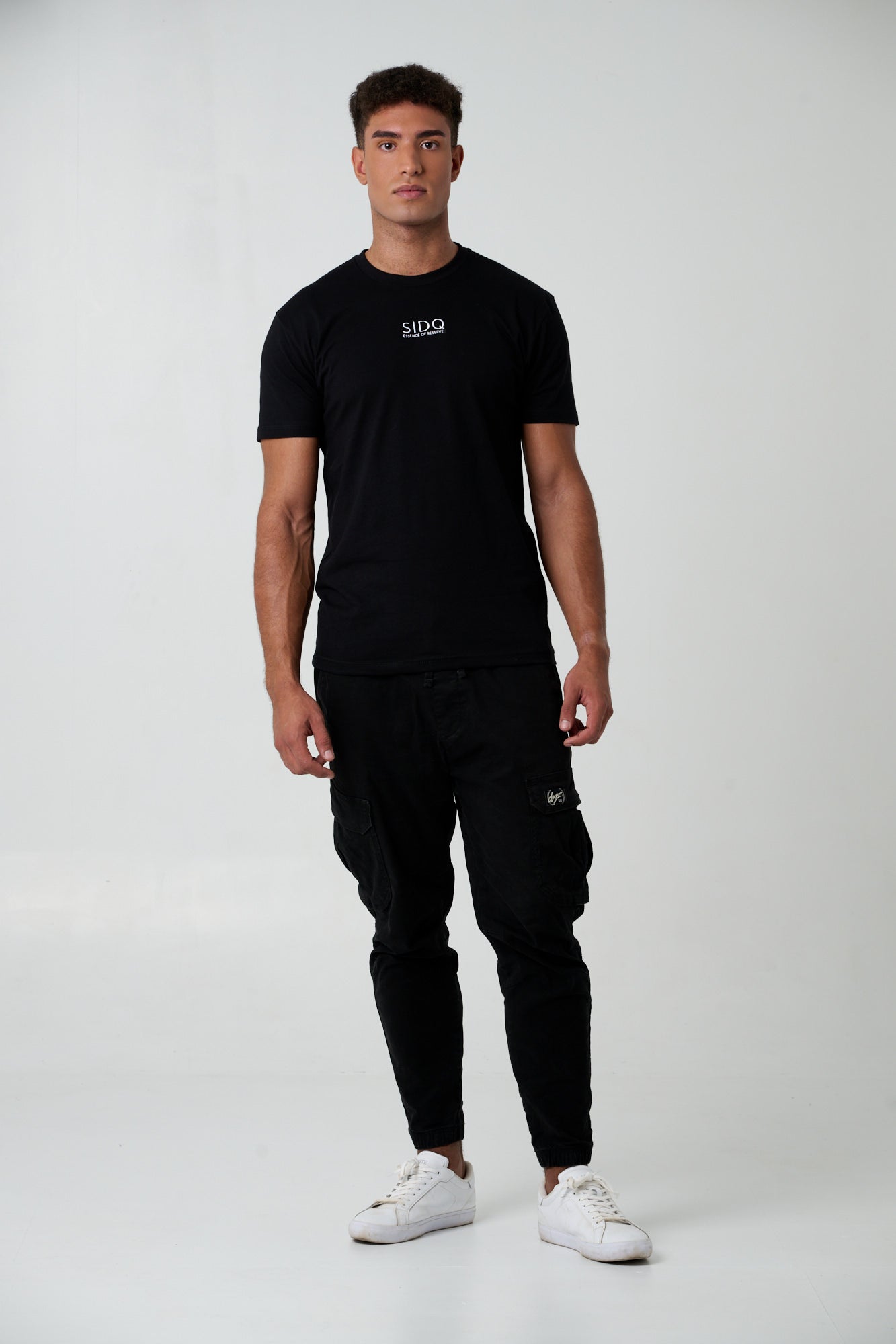 ESSENCE OF RESERVE -Emblema (MASCULINO)