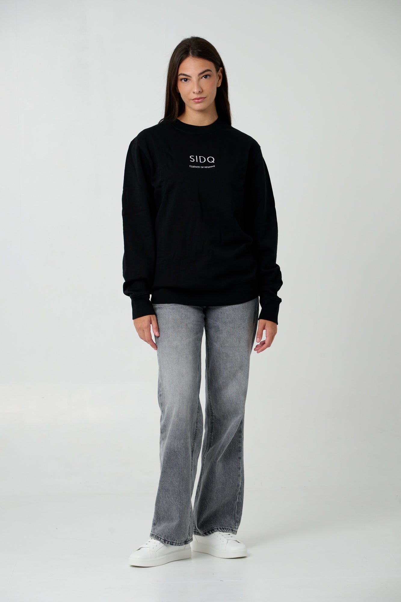 ESSENCE OF RESERVE -Emblema(FEMENINO)