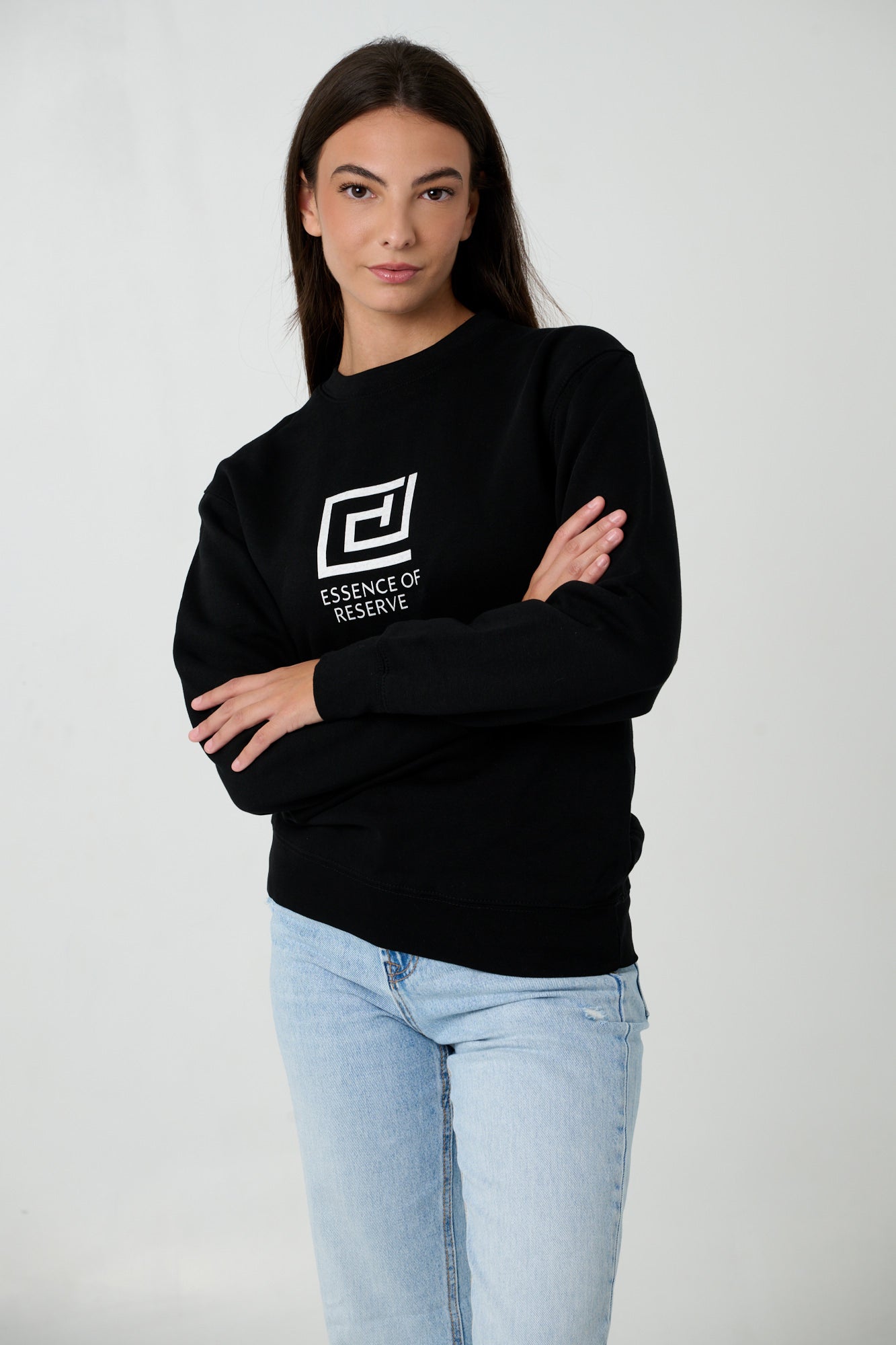 ESSENCE OF RESERVE Suéter Negro