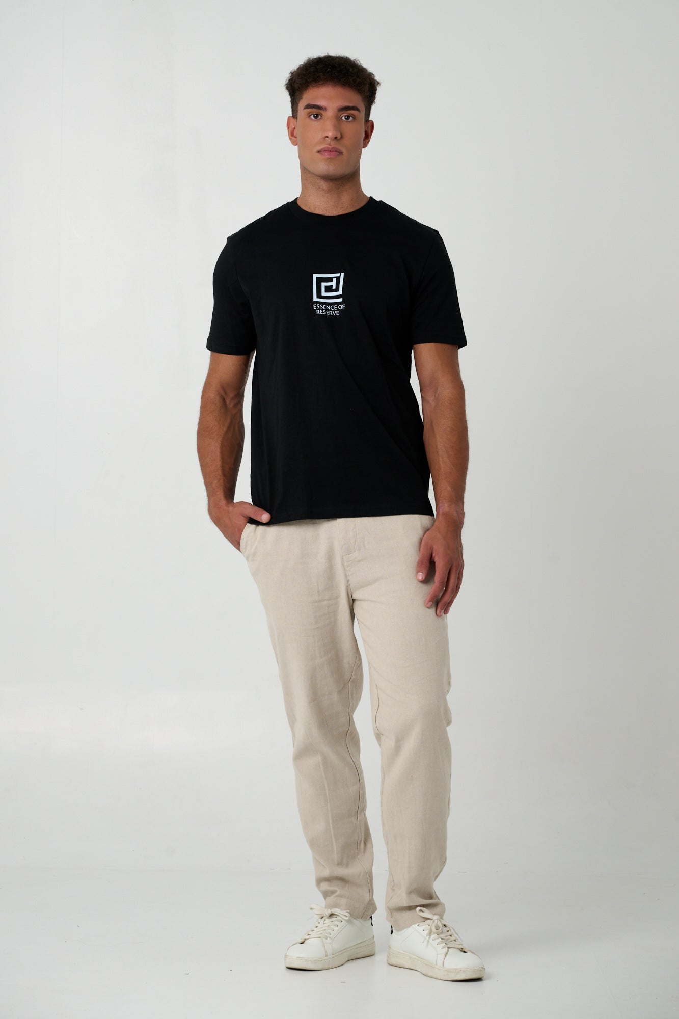 Diseño De Camiseta De Camisa Negra