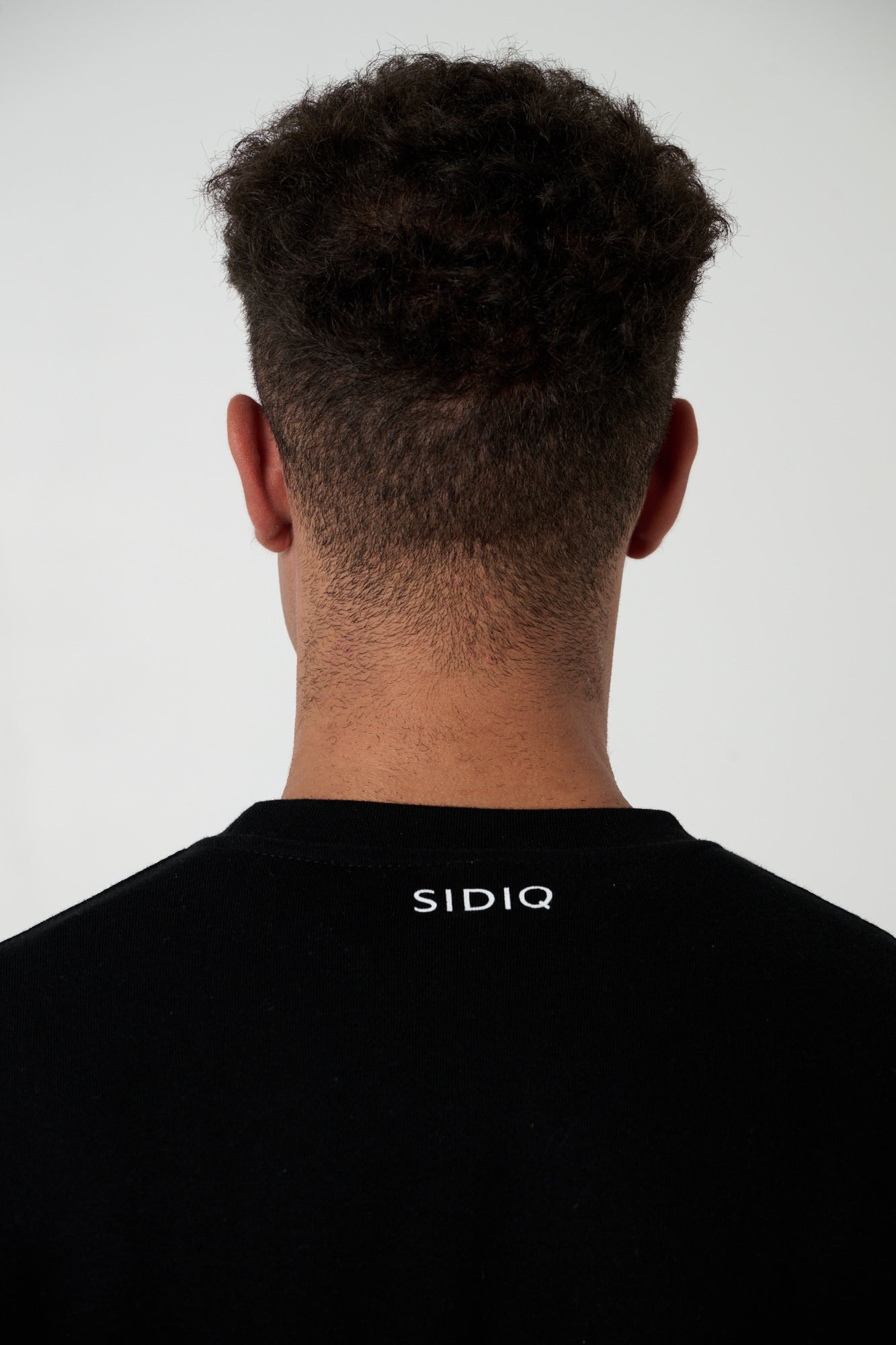 Suéter Negro Esencia De Reserva