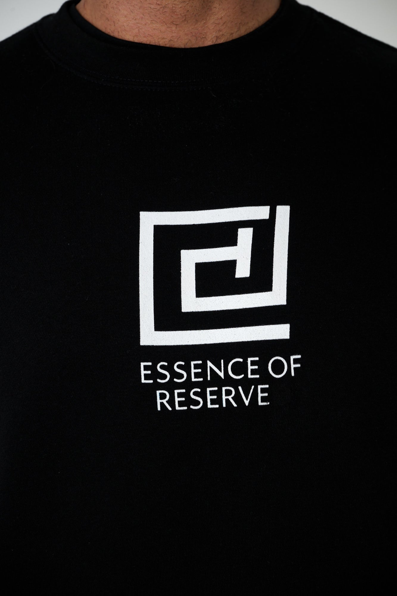 Suéter Negro Esencia De Reserva