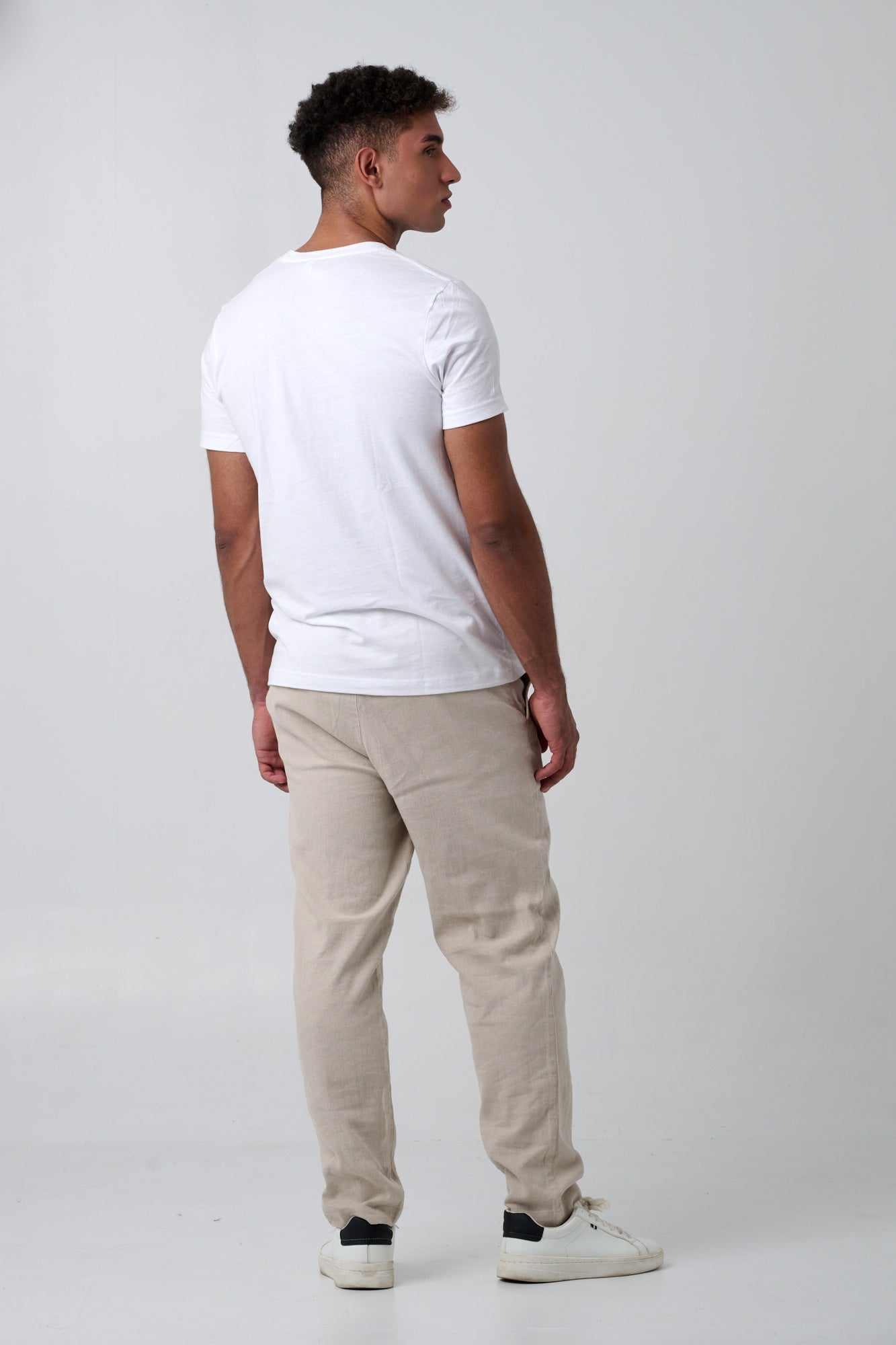 Honesty Is Timeless Blanco