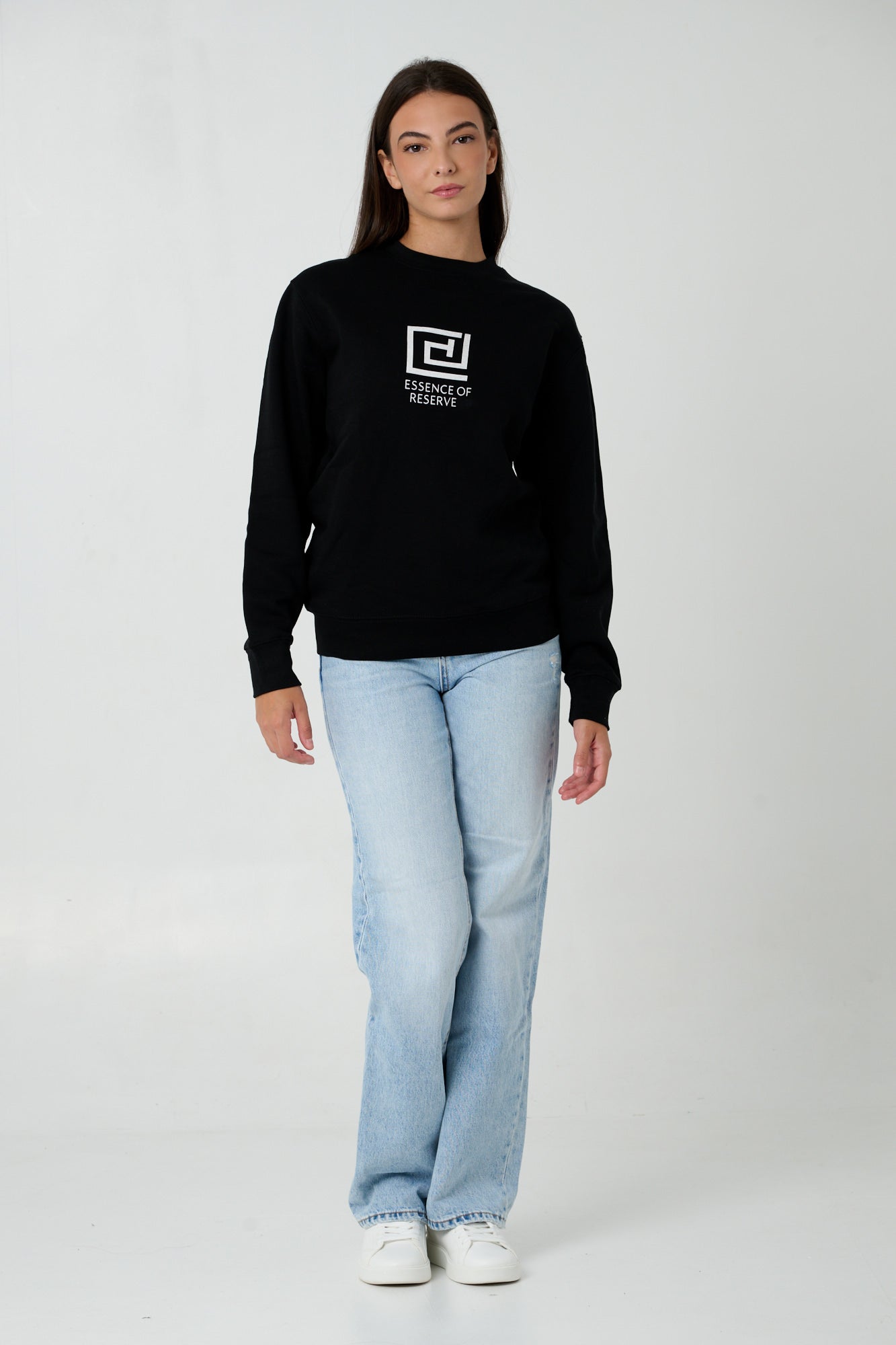ESSENCE OF RESERVE Suéter Negro