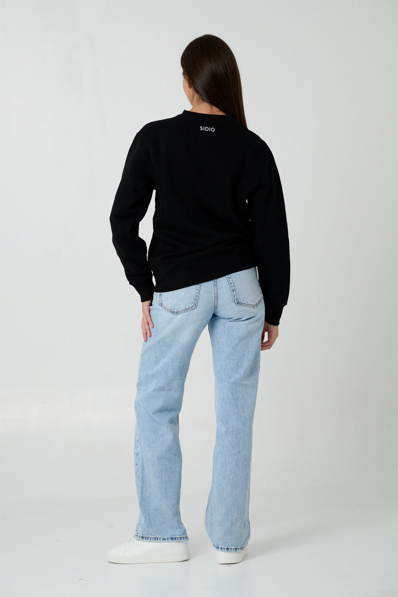 ESSENCE OF RESERVE Suéter Negro